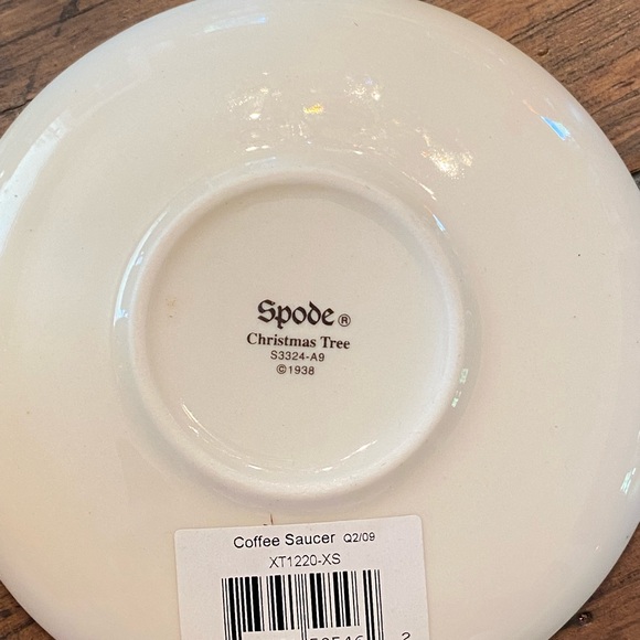 Spode Demitasse Coffee/Saucer Set 4 New in Box Nice Hostess Gift for Holidays! - Picture 4 of 10